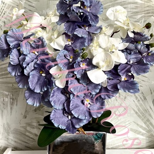 Többszínű orchidea kaspóban - otthon & életmód - virágdekoráció - virágdíszek - virágdísz kaspóban - Meska.hu