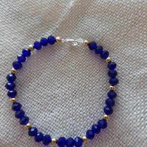 Az Éjkirálynő ékszerei gyöngyből készült karkötők  - ékszer - karkötő - gyöngyös karkötő - Meska.hu