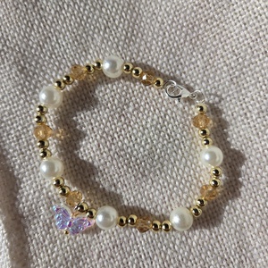 Tavaszi pillangó Szellő gyöngyből készült karkötő - ékszer - karkötő - gyöngyös karkötő - Meska.hu