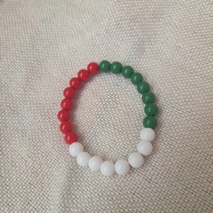 Nemzeti színű karkötő, Ékszer, Karkötő, Gyöngyös karkötő, Gyöngyfűzés, gyöngyhímzés, MESKA