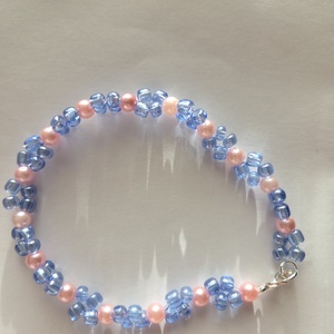Gyöngyből készült rózsaszín-kék karkötő , Ékszer, Karkötő, Gyöngyös karkötő, Gyöngyfűzés, gyöngyhímzés, MESKA