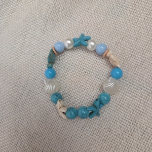 Kisgyernek karkötő  - ékszer - karkötő - gyöngyös karkötő - Meska.hu