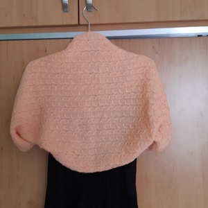 Kézzel kötött bolero, vállmelegítő - esküvő - kiegészítők - bolero és válltakaró - Meska.hu