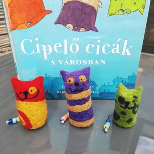 Cipelő cicák 100% gyapjúból - játék & sport - plüssállat & játékfigura - más figura - Meska.hu