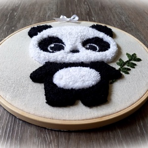 Pandamaci fonal falikép gyerekszobába - otthon & életmód - babaszoba, gyerekszoba - babaszoba dekoráció - Meska.hu