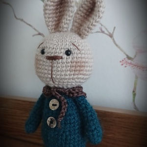 Amigurumi vintage nyuszi - játék & sport - plüssállat & játékfigura - nyuszi - Meska.hu