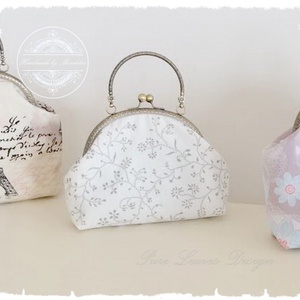 Fehér virágos, esküvői táska, kis kézitáska - tavaszra, nyárra -  - Meska.hu