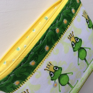 Béka királyos neszesszer, kozmetikai táska - Artiroka design -  - Meska.hu