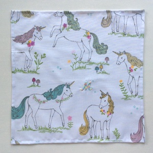Hímzett, Unikornis mintás pamut textil zsebkendő -  - Artiroka design - szépségápolás - egészségmegőrzési kellékek - Meska.hu