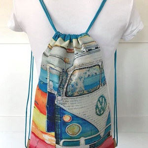 Retro, VW -Volkswagen - busz mintás gymbag hátizsák, belső zsebekkel, kulcstartó pánttal - Artiroka design - 505 -  - Meska.hu