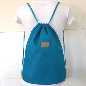 Retro, VW -Volkswagen - busz mintás gymbag hátizsák, belső zsebekkel, kulcstartó pánttal - Artiroka design - 505 -  - Meska.hu