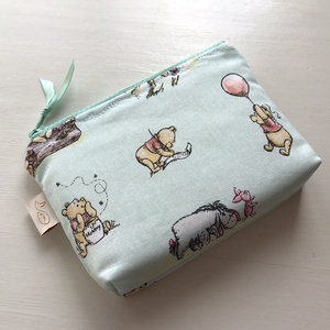 Micimackó, Füles és Malacka mintás, pasztell zöld színű irattartó pénztárca, neszesszer - Winnie de Pooh  -  - Meska.hu