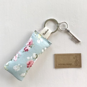 Angol rózsás, türkisz mintás kulcstartó, álom ( dream ) kulcs díszítéssel - Artiroka design - táska & tok - kulcstartó & táskadísz - kulcstartó - Meska.hu Angol rózsás, türkisz mintás kulcstartó, álom ( dream ) kulcs díszítéssel - Artiroka design - táska & tok - kulcstartó & táskadísz - kulcstartó - Meska.hu