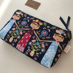 Frida Kahlo mintás  prémium egyedi tolltartó neszesszer, szemüvegtok  - Artiroka design  - táska & tok - neszesszer - Meska.hu