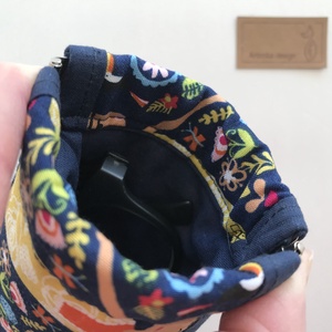 Frida Kahlo mintás szemüvegtok pikk-pakk zárral - egyedi megrendelés -  Artiroka design - táska & tok - pénztárca & más tok - szemüvegtok - Meska.hu