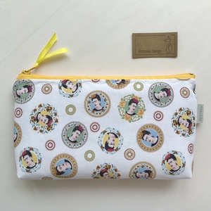 Frida Kahlo mintás neszesszer, nasi tartó, uzsonna tasak - Artiroka design - ovi- és sulikezdés - uzsonna- & ebéd tartó - szendvics csomagoló - Meska.hu Frida Kahlo mintás neszesszer, nasi tartó, uzsonna tasak - Artiroka design - ovi- és sulikezdés - uzsonna- & ebéd tartó - szendvics csomagoló - Meska.hu