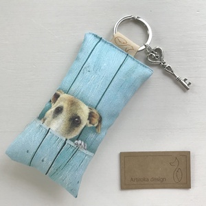 Agár kutya mintás kulcstartó, kis vintage kulccsal - Artiroka design - táska & tok - kulcstartó & táskadísz - kulcstartó - Meska.hu Agár kutya mintás kulcstartó, kis vintage kulccsal - Artiroka design - táska & tok - kulcstartó & táskadísz - kulcstartó - Meska.hu
