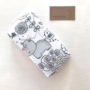 Víziló mintás, bélelt papírzsebkendő tartó - Artiroka design - táska & tok - pénztárca & más tok - zsebkendőtartó tok - Meska.hu Víziló mintás, bélelt papírzsebkendő tartó - Artiroka design - táska & tok - pénztárca & más tok - zsebkendőtartó tok - Meska.hu