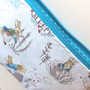 Beatrix Potter nyuszi mintás neszesszer - Artiroka design - táska & tok - neszesszer - Meska.hu