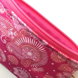 Pink, virág mintás irattartó pénztárca vagy tolltartó neszesszer, szemüvegtok  - Artiroka design - táska & tok - pénztárca & más tok - kártyatartó & irattartó - Meska.hu