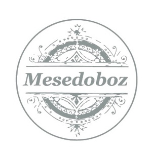 Ginkgo falevél karika fülbevalón,  fekete színben - Mesedoboz - esküvő - ékszer - fülbevaló - Meska.hu