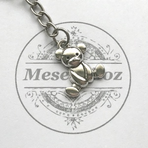 Mackó kulcstartó kulcs medállal  - Mesedoboz - Meska.hu