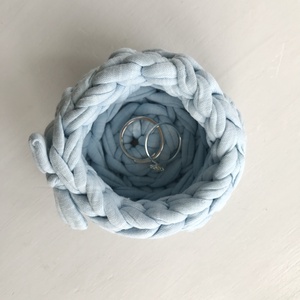 Kis gyűrűtartó kosár masnival - otthon & életmód - tárolás & rendszerezés - tárolókosár - Meska.hu