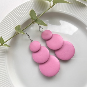 Fából készült pink színű fülbevaló , Ékszer, Fülbevaló, Lógó csepp fülbevaló, Ékszerkészítés, MESKA