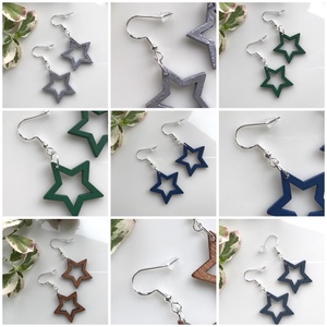 Fából készült, csillag fülbevaló több színben  - Mesedoboz - ékszer - fülbevaló - lógó fülbevaló - Meska.hu