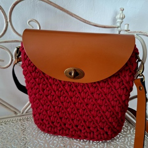 Madaras mintás crossbody táska - Meska.hu