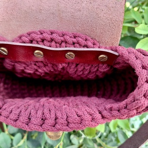 Horgolt oreo crossbody táska - táska & tok - kézitáska & válltáska - vállon átvethető táska - Meska.hu