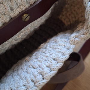 Horgolt oreo crossbody táska - táska & tok - kézitáska & válltáska - vállon átvethető táska - Meska.hu