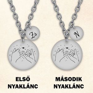 Kisujj eskü nyaklánc pár barátnőknek - ékszer - nyaklánc - medálos nyaklánc - Meska.hu