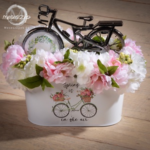 Tavaszi bringa Spring is in the air asztaldísz, Otthon & Életmód, Dekoráció, Asztal és polc dekoráció, Asztaldísz, Virágkötés, MESKA