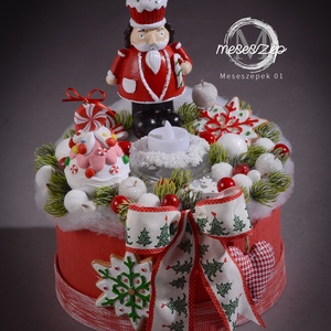 Sütikirály karácsonyi asztaldísz, Karácsony, Karácsonyi lakásdekoráció, Ünnepi asztaldekoráció, Virágkötés, MESKA