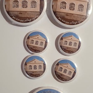 Kitűző ovisoknak,tarisznya mellé ajándék - ékszer - kitűző és bross - kitűző - Meska.hu