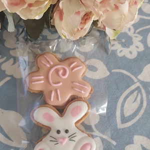 Húsvéti csomag- nyuszi+ virág - élelmiszer - édesség - mézeskalács - Meska.hu