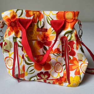 Virág mintás kézitáska - táska & tok - kézitáska & válltáska - kézitáska - Meska.hu