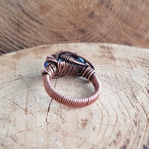 Swarovski gyöngyös rézdrót gyűrű - ékszer - gyűrű - többköves gyűrű - Meska.hu