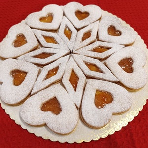 Linzer tányér sütikiszúró szett - Csillag és szív - otthon & életmód - konyhafelszerelés, tálalás - sütés, főzés - sütikiszúró - Meska.hu
