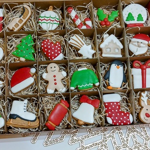 Mézeskalács adventi naptár, Karácsony, Karácsonyi lakásdekoráció, Ünnepi asztaldekoráció, Mézeskalácssütés, MESKA