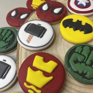 Marvel szuperhős mézeskalács - élelmiszer - édesség - mézeskalács - Meska.hu