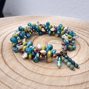 Csepp karkötő zöld-türkiz, Ékszer, Karkötő, Gyöngyös karkötő, Ékszerkészítés, MESKA