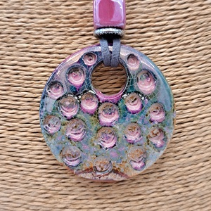 Kerámiamedálos hosszú lánc, kerek - ékszer - nyaklánc - hosszú nyaklánc - Meska.hu