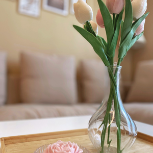 Gyertya tulipán élethű szárral (szójagyertya) - kézműves ajándék bármilyen alkalomra - otthon & életmód - gyertya, illat, aroma - gyertya - Meska.hu
