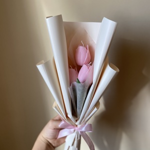 Gyertya tulipáncsokor (szójagyertyából) - kézműves ajándék bármilyen alkalomra - Meska.hu