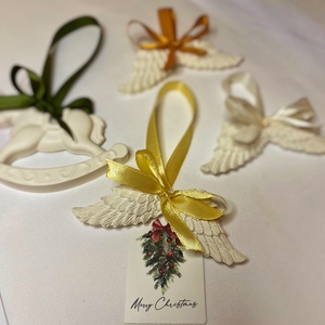 Karácsonyfa dísz, felakasztható angyalszárny üdvözlőkártyával - Meska.hu