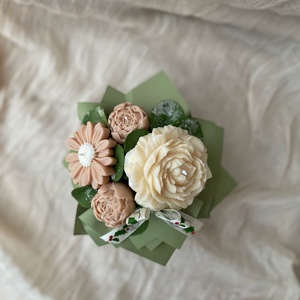 Gyertya virágbox (szójagyertyából) - kézműves ajándék bármilyen alkalomra - otthon & életmód - gyertya, illat, aroma - gyertya - Meska.hu