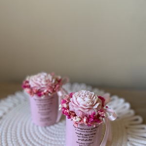 Gyertya virágbox (szójagyertyából) szülőköszöntő/tanúfelkérő és koszorúslányfelkérő - kézműves ajándék, Otthon & Életmód, Gyertya, illat, aroma, Gyertya, Gyertya-, mécseskészítés, MESKA