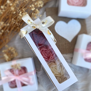 Szív illatviasz díszdobozban-Nőnapra, valentin napra, anyák napjára és más alkalomra - otthon & életmód - gyertya, illat, aroma - gyertya - Meska.hu